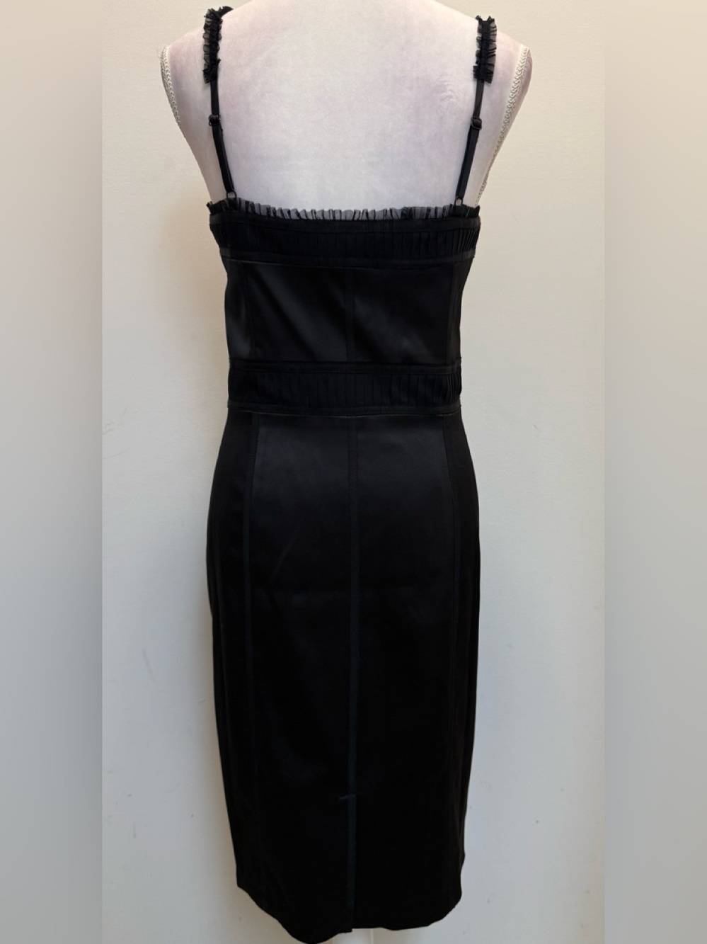 White House Black Market satin cocktail sheath dress-Size 12- NWOT - Picture 2 of 9